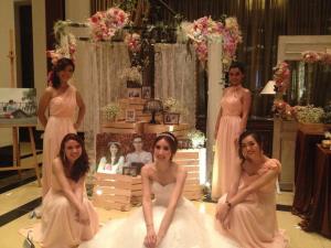 ชุดราตรี เช่าที่แบมบี้ เวดดิ้ง ห้วยขวาง